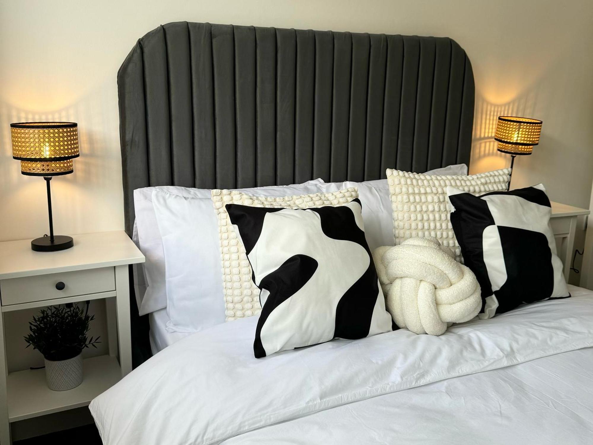 Cole Street Apartments Μπίρκενχεντ Εξωτερικό φωτογραφία